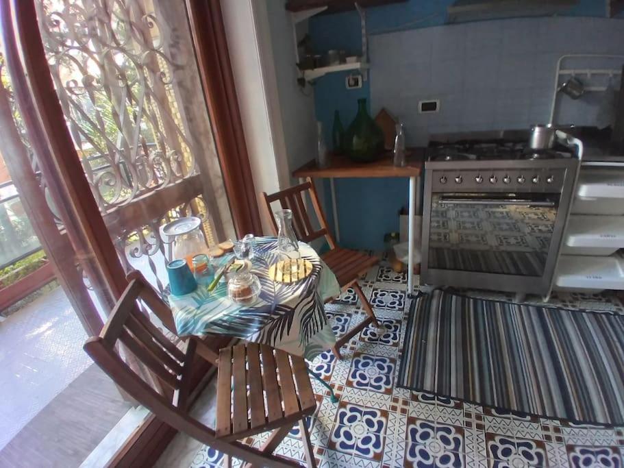 Casa Del Capitano Bed and Breakfast Nápoles Exterior foto